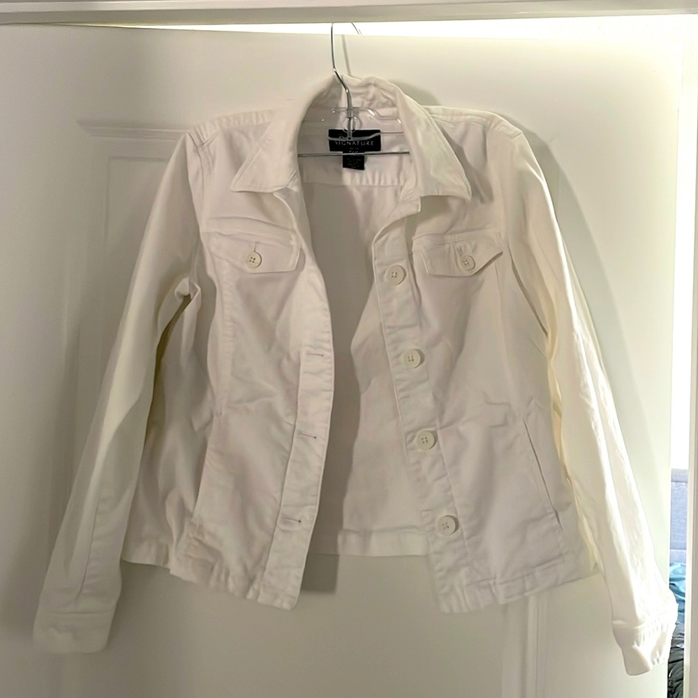 Women’s White Jean Jacket Jones NY size Petite Small $25 Good Condition/Bleached